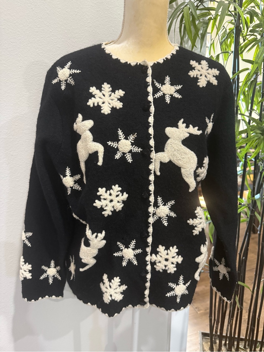 Marisa Christina Vintage 2001 The Christmas Collection Sweater